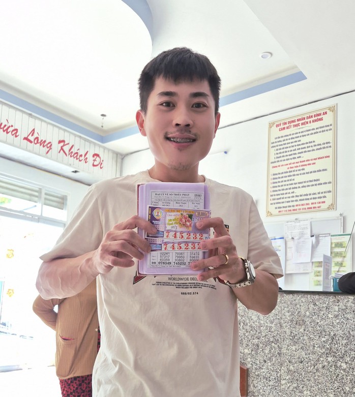 Xổ số miền Nam 2026: Bất ngờ nơi trúng giải độc đắc tại An Giang - Ảnh 3. Xổ số miền Nam 2026: Bất ngờ nơi trúng giải độc đắc tại An Giang - Ảnh 3.