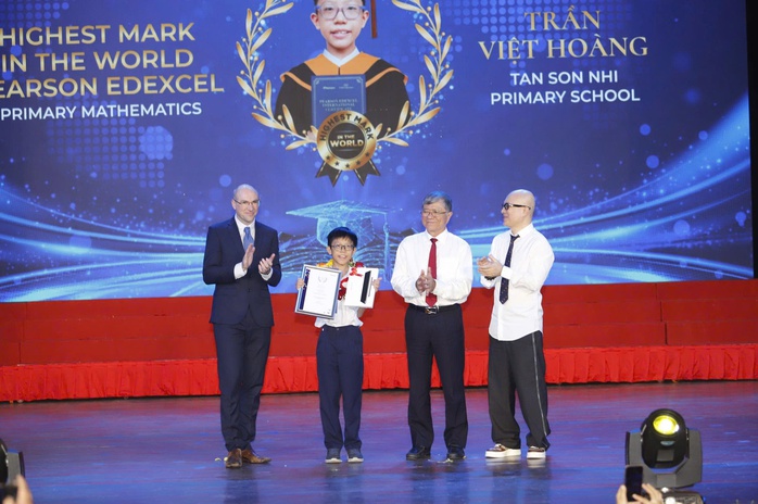30% học sinh chương tr&igrave;nh tiếng Anh t&iacute;ch hợp đạt điểm tuyệt đối, cao hơn mức trung b&igrave;nh thế giới - Ảnh 1.