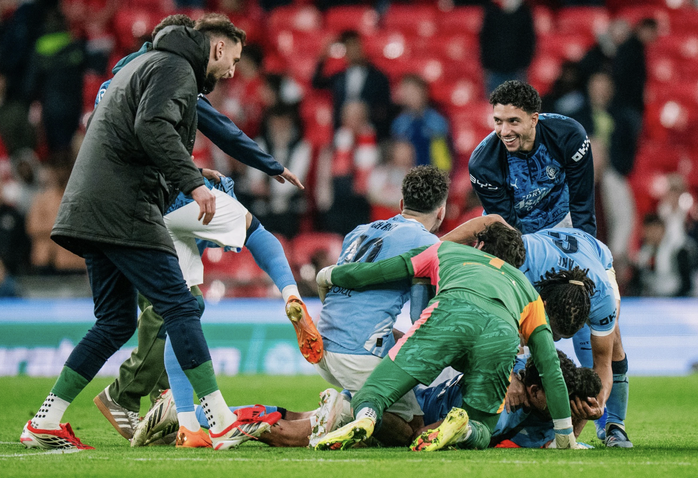 O'Reilly bắn hạ Arsenal, Man City đoạt League Cup thứ 9 - Ảnh 7.