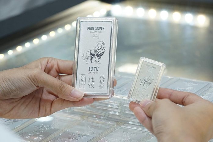 Gi&aacute; bạc h&ocirc;m nay 29 - 4 2026: Dự b&aacute;o mới nhất từ Ng&acirc;n h&agrave;ng Thế giới - Ảnh 2.