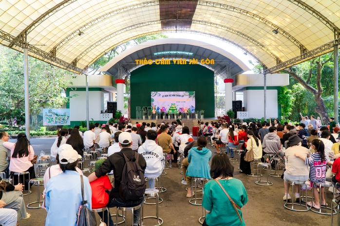 VIDEO: Lộ diện bé ngựa lùn Cacao trong dịp sinh nhật Thảo Cẩm Viên 162 tuổi - Ảnh 11.