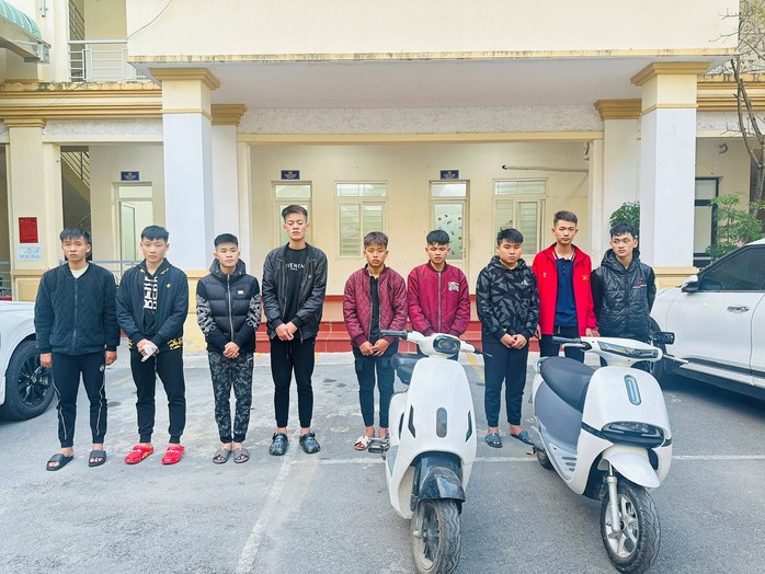 Hỗn chiến Hải Phòng 2026 khiến 4 thanh niên bị thương , Công an triệu tập 20 đối tượng - Ảnh 3. Hỗn chiến Hải Phòng 2026 khiến 4 thanh niên bị thương , Công an triệu tập 20 đối tượng - Ảnh 3.