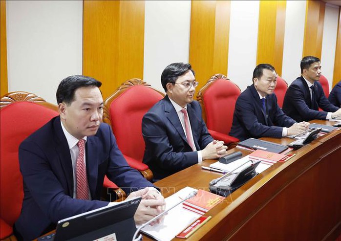 Hình ảnh khai mạc Hội nghị Trung ương 2 - Ảnh 11.