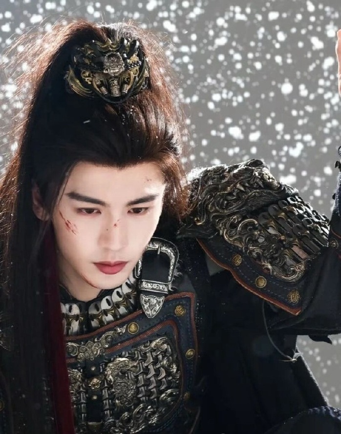 T&agrave;i tử Trương Lăng H&aacute;ch bị ch&ecirc; "tướng qu&acirc;n kem nền" - Ảnh 5.