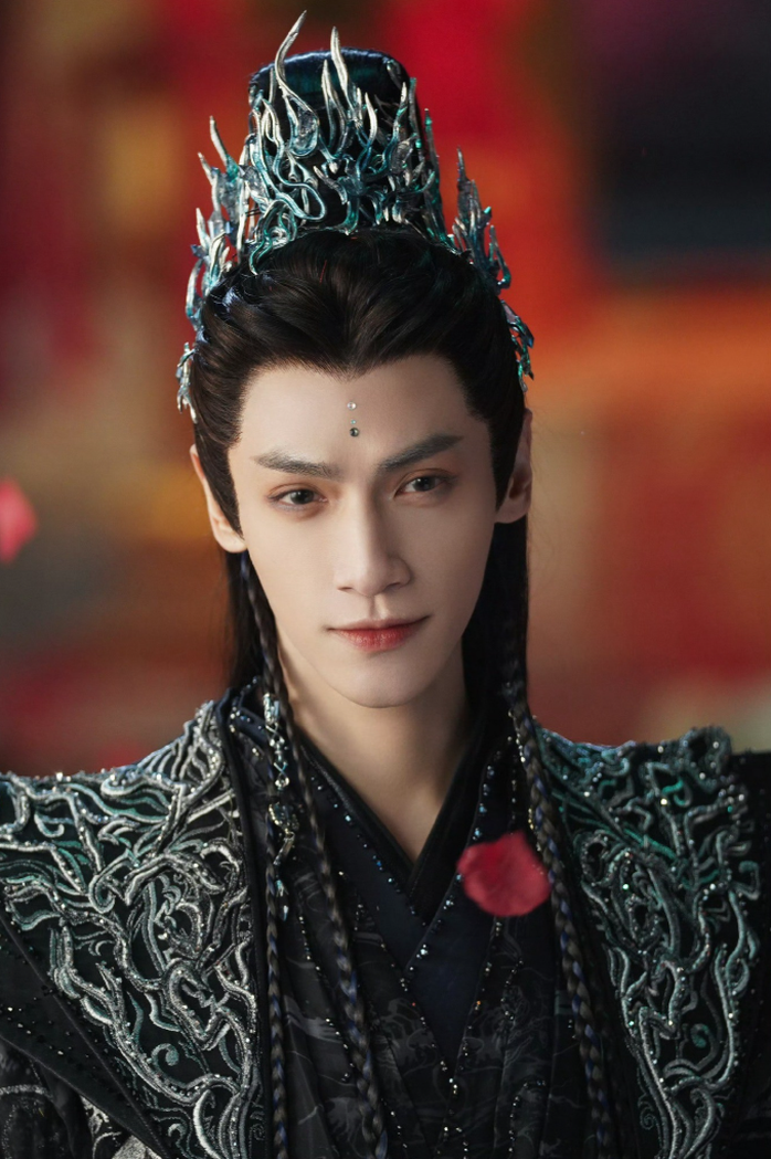 T&agrave;i tử Trương Lăng H&aacute;ch bị ch&ecirc; "tướng qu&acirc;n kem nền" - Ảnh 17.