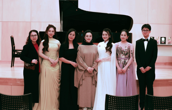 Dương Ngọc &Aacute;nh gi&agrave;nh giải Nhất cuộc thi &acirc;m nhạc quốc tế Kyushu Music 2026 - Ảnh 1.