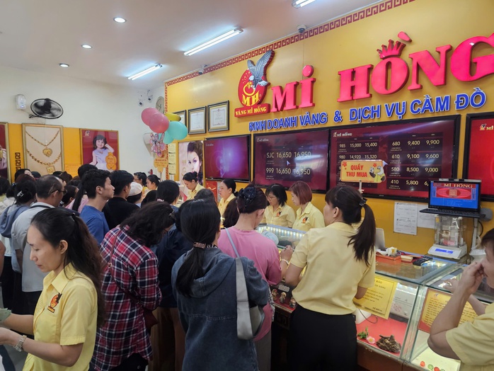 Gi&aacute; v&agrave;ng miếng SJC 2026: Tăng gần 2 triệu đồng , dự b&aacute;o thị trường biến động mạnh - Ảnh 2.