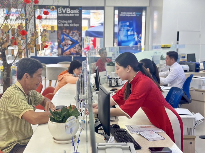 L&atilde;i suất ng&acirc;n h&agrave;ng 2026 tăng cao: Gửi tiết kiệm 350 triệu nhận l&atilde;i bao nhi&ecirc;u? - Ảnh 2.