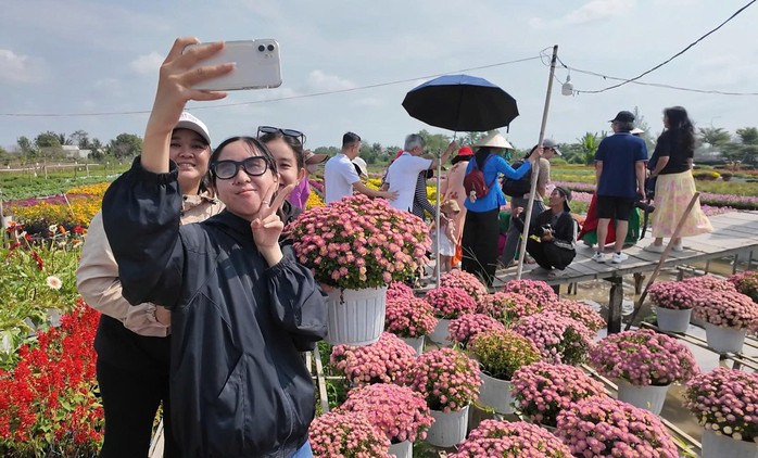 Ng&agrave;nh du lịch Đồng Th&aacute;p tăng trưởng ngoạn mục trong năm 2026 - Ảnh 3.