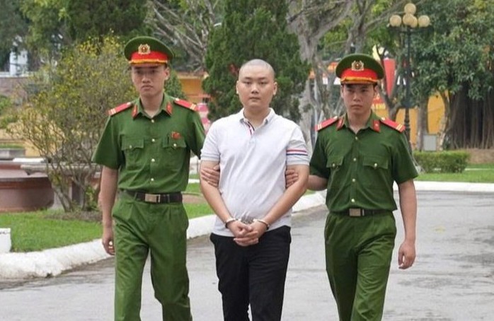 Từ học sinh m&ecirc; tin học "lạc lối" th&agrave;nh "&ocirc;ng chủ" m&atilde; độc đ&aacute;nh cắp dữ liệu m&aacute;y t&iacute;nh to&agrave;n cầu - Ảnh 2.