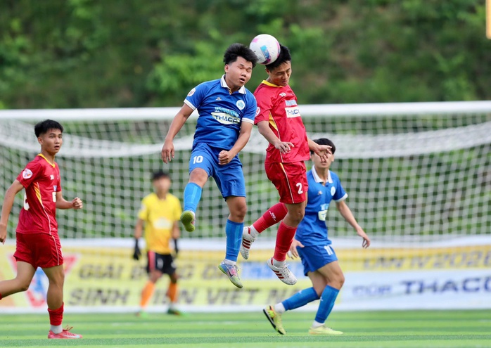 Hai đại diện Việt Nam dự Giải b&oacute;ng đ&aacute; Thanh ni&ecirc;n Sinh vi&ecirc;n quốc tế - Ảnh 1.