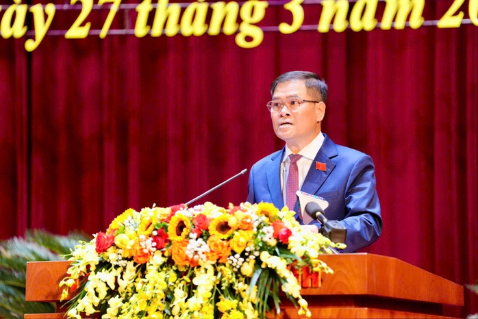 &Ocirc;ng B&ugrave;i Văn Khắng t&aacute;i đắc cử Chủ tịch UBND tỉnh Quảng Ninh - Ảnh 2.