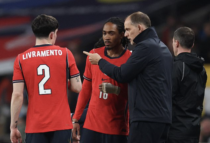 "Người h&ugrave;ng" Ben White ki&ecirc;m tội đồ, tuyển Anh rơi chiến thắng ở Wembley - Ảnh 1.