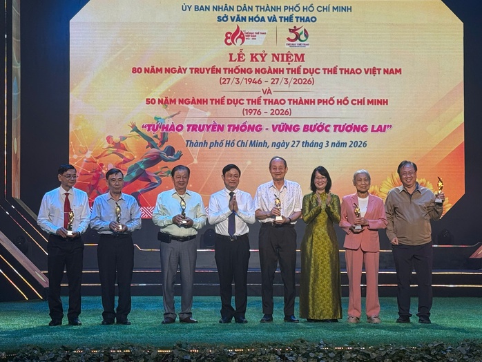 Thể thao TP HCM: 50 năm "Tự h&agrave;o truyền thống &ndash; Vững bước tương lai" - Ảnh 4.