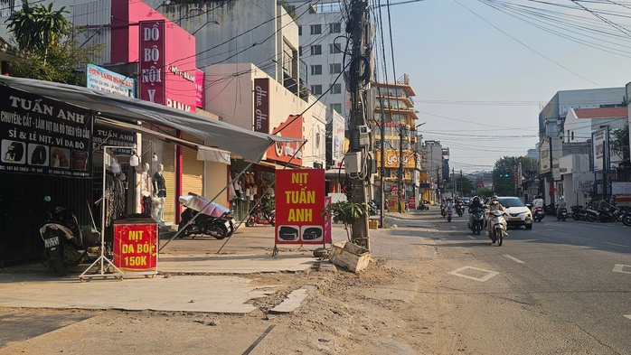 Nh&agrave; thầu chậm thi c&ocirc;ng dự &aacute;n mở đường B&agrave; Triệu TP Huế năm 2026 - Ảnh 2.