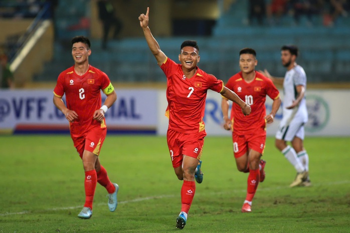 Việt Nam - Bangladesh: “Song sát” Son - Hên còn dang dở - Ảnh 3.