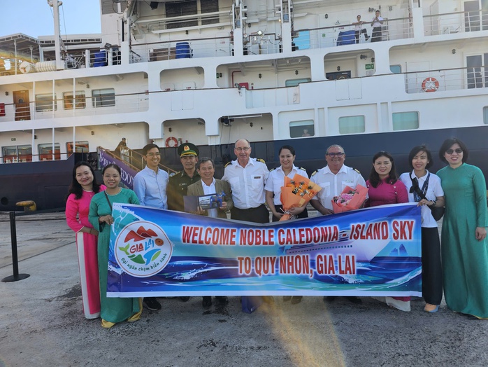 Tàu du lịch quốc tế Noble – Island Sky ghé Gia Lai năm 2026 - Ảnh 1. Tàu du lịch quốc tế Noble – Island Sky ghé Gia Lai năm 2026 - Ảnh 1.