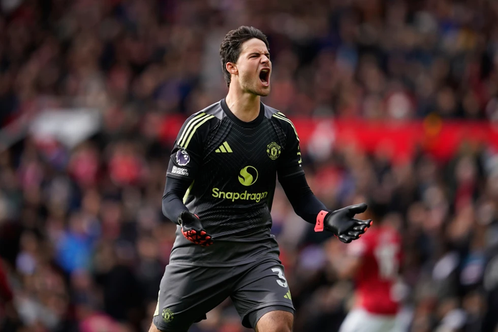 Ai hay nhất, ai dở nhất Man Utd kể từ đầu m&ugrave;a giải? - Ảnh 1.