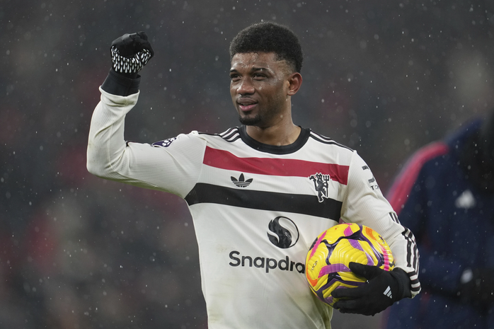 Ai hay nhất, ai dở nhất Man Utd kể từ đầu m&ugrave;a giải? - Ảnh 17.