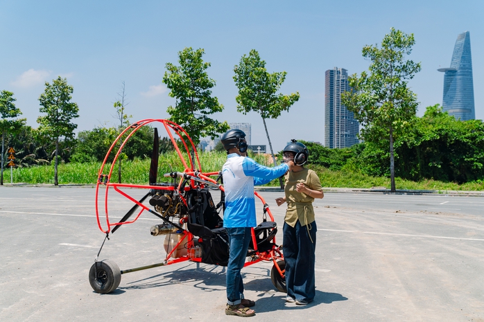 VIDEO: Người d&acirc;n tại TPHCM sắp được ngắm to&agrave;n cảnh th&agrave;nh phố bằng d&ugrave; lượn - Ảnh 12.