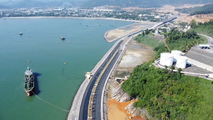 Đ&agrave; Nẵng khởi động dự &aacute;n bến container Cảng Li&ecirc;n Chiểu 45.000 tỉ đồng - Ảnh 4.