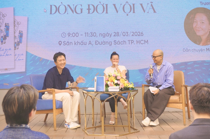 Bạn đọc trẻ quan t&acirc;m th&ocirc;ng điệp "sống chậm" - Ảnh 1.