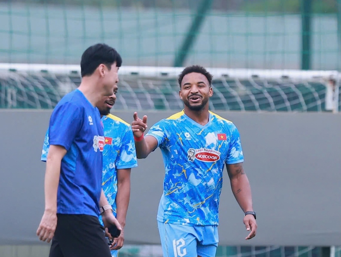 Nguyễn Xu&acirc;n Son n&oacute;i g&igrave; trước trận tiếp đ&oacute;n Malaysia? - Ảnh 1.