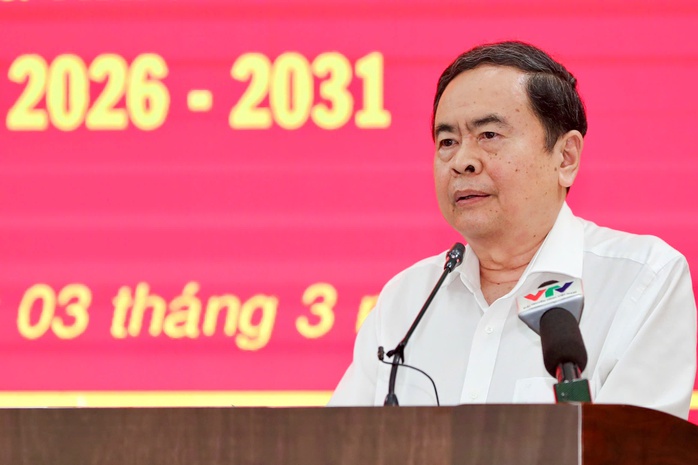 Tiếp x&uacute;c cử tri - Ảnh 4.