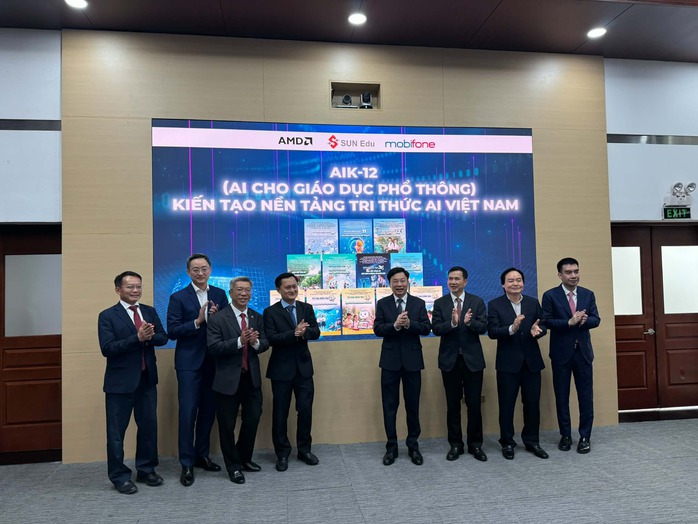 MobiFone hợp t&aacute;c Sun Edu ph&aacute;t triển nguồn nh&acirc;n lực c&ocirc;ng nghệ số - Ảnh 3.