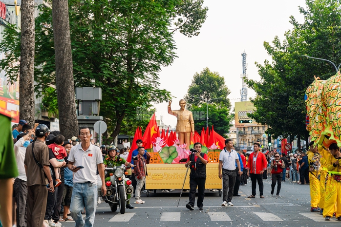 VIDEO: Hơn 1.000 người tham gia Tết Nguy&ecirc;n ti&ecirc;u 2026 tại khu Chợ Lớn - Ảnh 29.