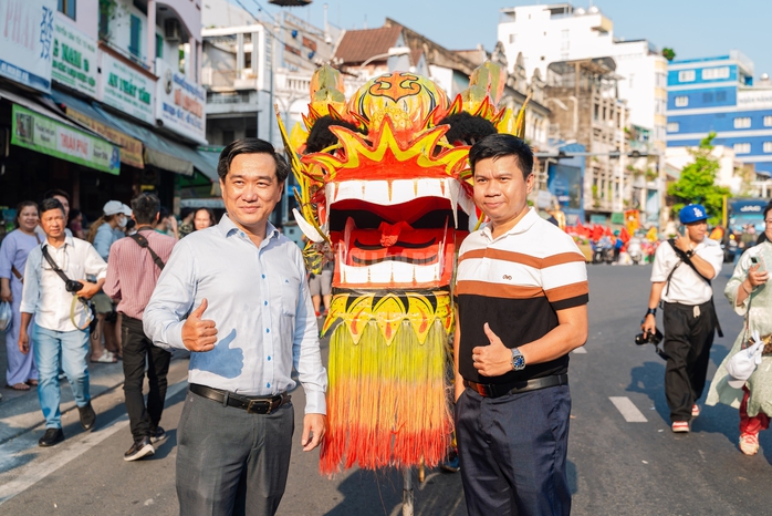 VIDEO: Hơn 1.000 người tham gia Tết Nguy&ecirc;n ti&ecirc;u 2026 tại khu Chợ Lớn - Ảnh 13.
