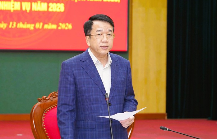 Giới thiệu Ph&oacute; b&iacute; thư Tỉnh ủy Th&aacute;i Nguy&ecirc;n bầu giữ chức Chủ tịch tỉnh Ninh B&igrave;nh - Ảnh 1.