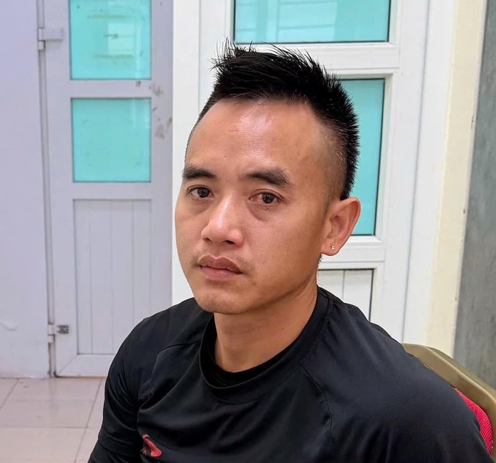 T&agrave;i xế xe b&aacute;n tải ch&egrave;n ng&atilde; xe m&aacute;y chở trẻ em bị điều tra tội g&igrave;? - Ảnh 1.