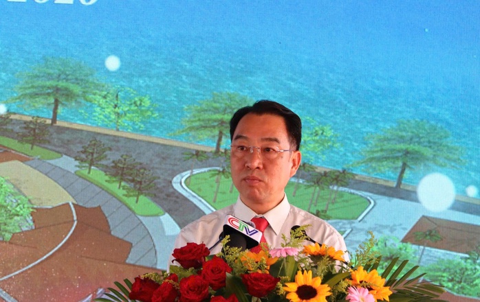 Nguyên Thủ tướng Nguyễn Tấn Dũng dự khởi công công trình có ý nghĩa quan trọng ở Cà Mau - Ảnh 3.