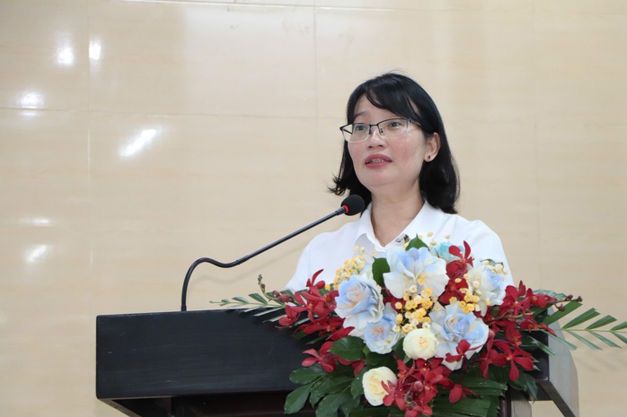 Ứng vi&ecirc;n ĐBQH tại TPHCM tiếp x&uacute;c cử tri cam kết giải quyết vấn đề thiết thực - Ảnh 2.