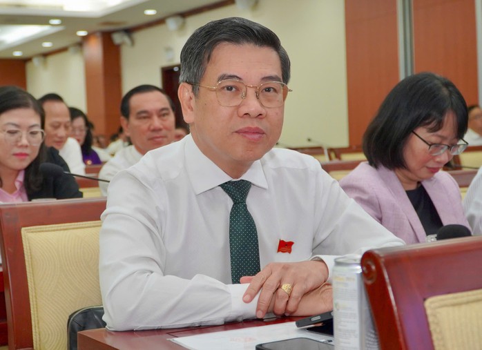 Danh s&aacute;ch c&aacute;c Ph&oacute; Chủ tịch v&agrave; Trưởng c&aacute;c Ban HĐND TPHCM nhiệm kỳ mới - Ảnh 3.