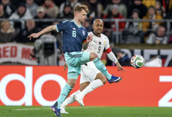 Sao dự bị lập c&ocirc;ng ph&uacute;t 88, Đức thắng nghẹt thở Ghana - Ảnh 1.