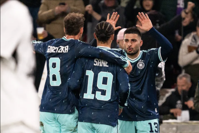 Sao dự bị lập c&ocirc;ng ph&uacute;t 88, Đức thắng nghẹt thở Ghana - Ảnh 6.