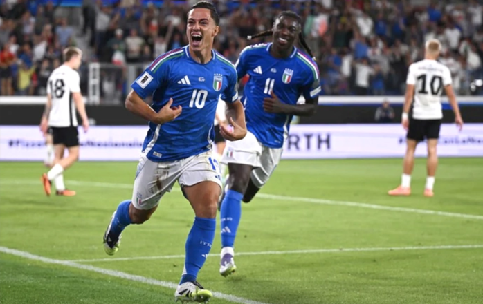 Tuyển &Yacute; vướng nghi &aacute;n "do th&aacute;m" trước trận play-off World Cup - Ảnh 3.