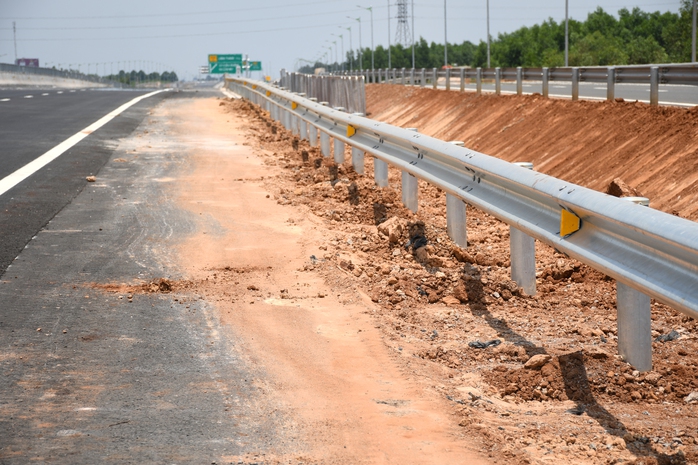 Cao tốc Biên Hòa - Vũng Tàu hoãn khai thác tạm đến tháng 4 , 2026 - Ảnh 4. Cao tốc Biên Hòa - Vũng Tàu hoãn khai thác tạm đến tháng 4 , 2026 - Ảnh 4.