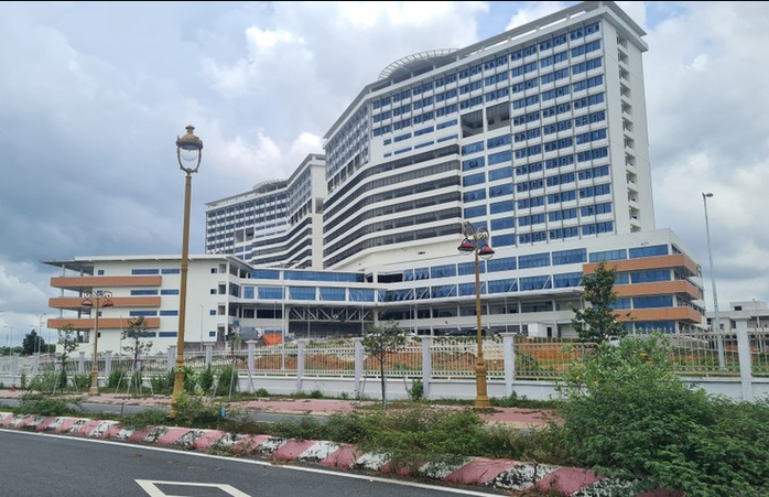 Điều tra vụ tử vong tại c&ocirc;ng tr&igrave;nh Bệnh viện 1 . 500 Giường ở TPHCM - Ảnh 1.