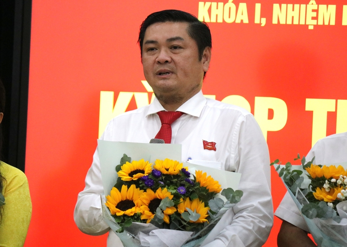 kỳ họp hđnd phường Ph&uacute; Thuận - Ảnh 7.