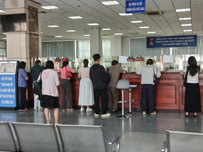 Khấu trừ thuế 10 % với thu nhập v&atilde;ng lai 3 triệu đồng c&oacute; hợp l&yacute; kh&ocirc;ng năm 2026? - Ảnh 1.