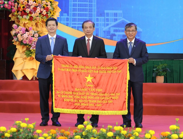ĐH Cần Thơ đào tạo trên 265.000 cử nhân, thạc sĩ, tiến sĩ - Ảnh 3.