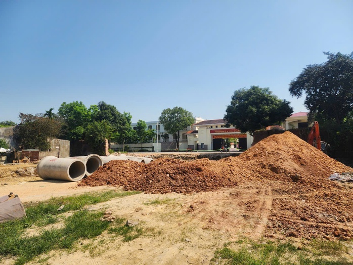 L&yacute; do "bức tường &ocirc; nhục" trong Kinh th&agrave;nh Huế được th&aacute;o dở  - Ảnh 3.