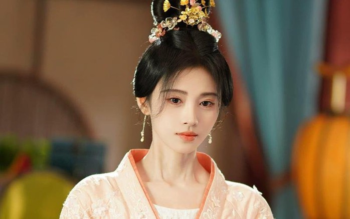 "Mỹ nhân 4.000 năm có một" Cúc Tịnh Y bị tố cáo trốn thuế - Ảnh 3.