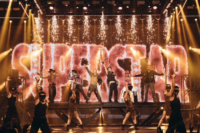 Anh trai vượt ng&agrave;n ch&ocirc;ng gai m&ugrave;a 2 trở lại  - Ảnh 2.