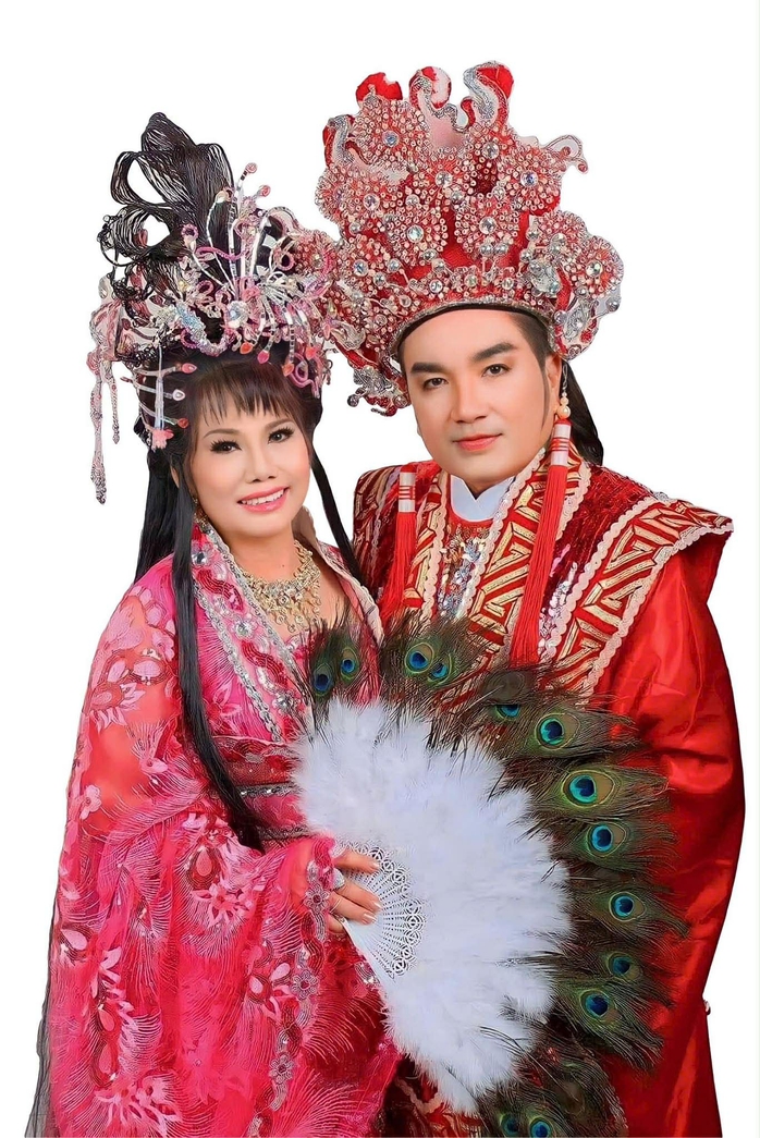 Minh Tâm, Tài Lương hội ngộ với Chí Linh, Vân Hà trong vở "Trung liệt Dương Gia Tướng" - Ảnh 1.