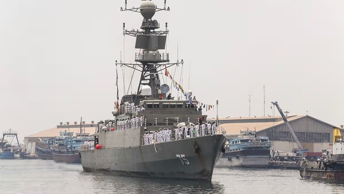 T&agrave;u chiến Iran ch&igrave;m ngo&agrave;i khơi Sri Lanka, hơn 100 người mất t&iacute;ch - Ảnh 1.