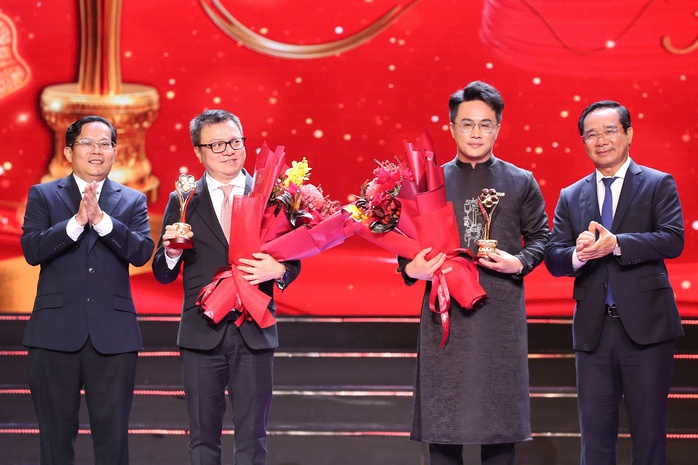 NGHỊ QUYẾT 80 - "SOI ĐƯỜNG" CHO VĂN H&Oacute;A VIỆT NAM: Chuyển đổi tư duy, n&acirc;ng tầm s&aacute;ng tạo - Ảnh 1.